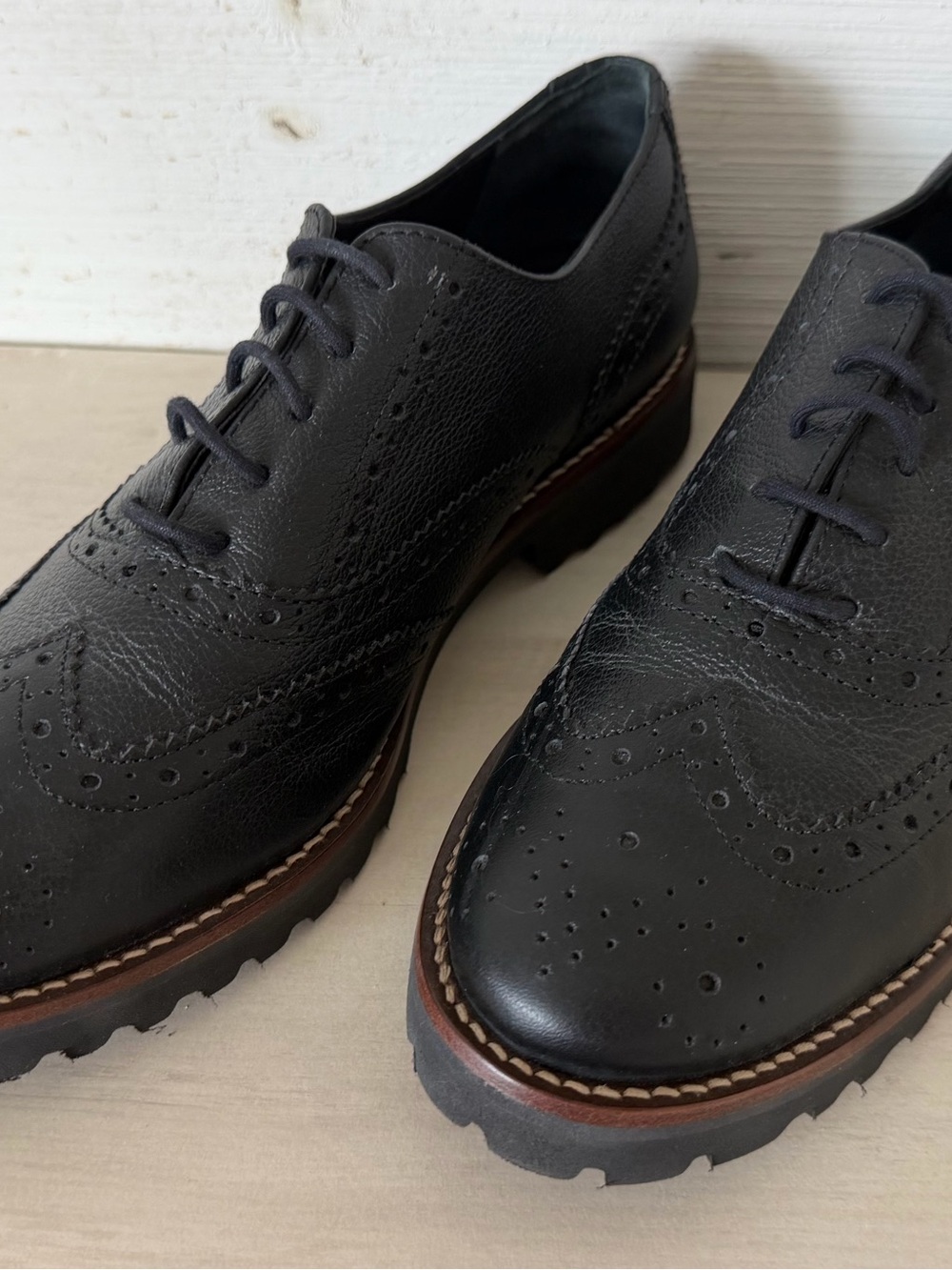 Marc Joseph Central Park West Leather Wing Tip Oxford Women’s Size 8.5 NEW - Picture 2 of 10